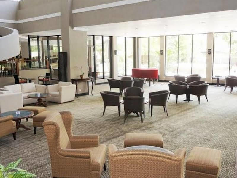 Kyriad Bumiminang Hotel Padang  Eksteriør billede